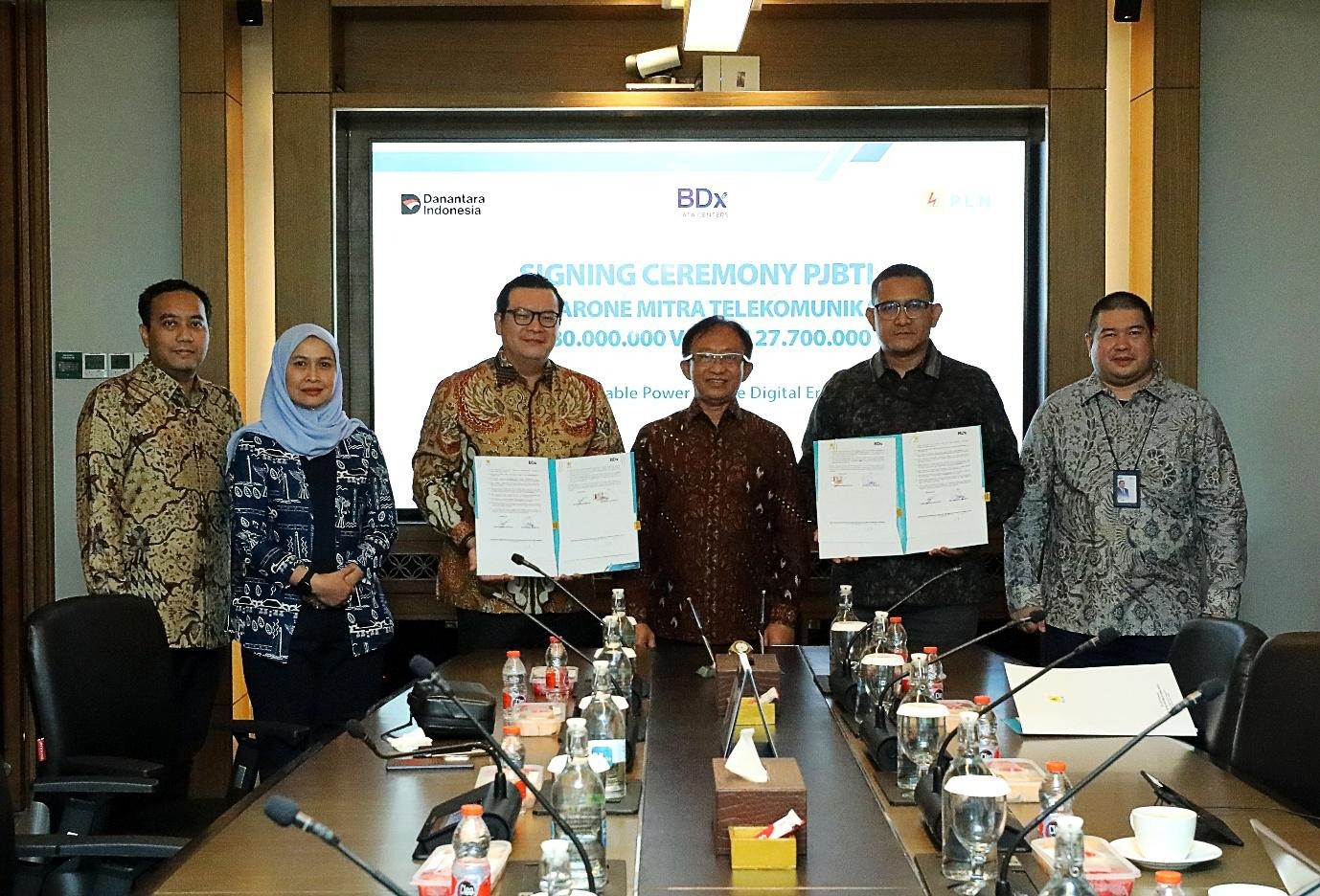 BDx Indonesia dan PLN Komitmen Pasok Listrik Pusat Data Terbesar di Indonesia